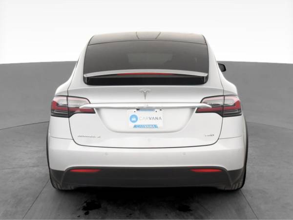 2016 Tesla Model X 75D Sport Utility 4D suv Silver - FINANCE ONLINE... for sale in San Diego, CA – photo 9