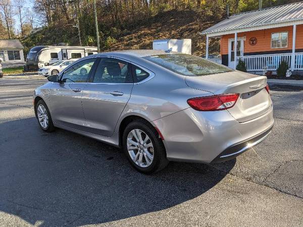 2016 Chrysler 200 Limited - cars & trucks - by dealer - vehicle... for sale in Knoxville, TN – photo 5