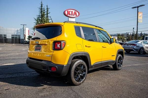 2017 Jeep Renegade 4x4 4WD Latitude SUV - - by dealer for sale in Auburn, WA – photo 3