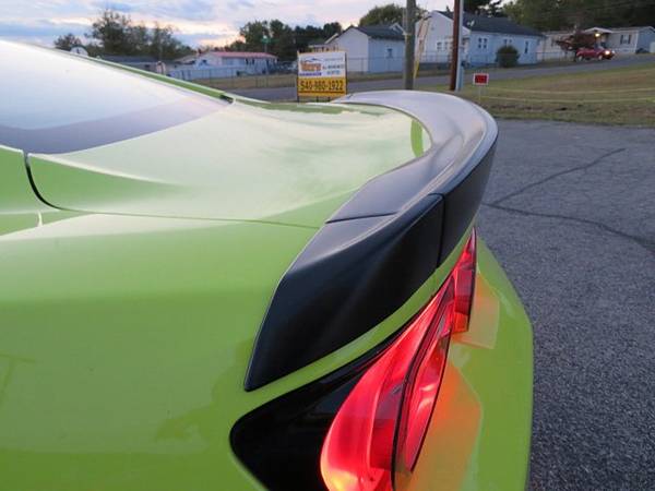 2019 Chevy Chevrolet Camaro 1LT coupe Shock Green for sale in Pulaski, VA – photo 10