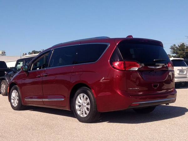 2019 Chrysler Pacifica Touring L Extra Low 8K Miles Factory... for sale in Sarasota, FL – photo 6