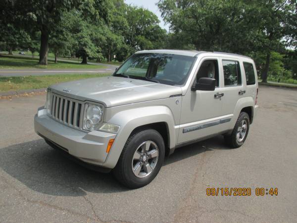 2008 JEEP LIBERTYSPORT 4x4 - cars & trucks - by dealer - vehicle... for sale in New Hope, PA – photo 3