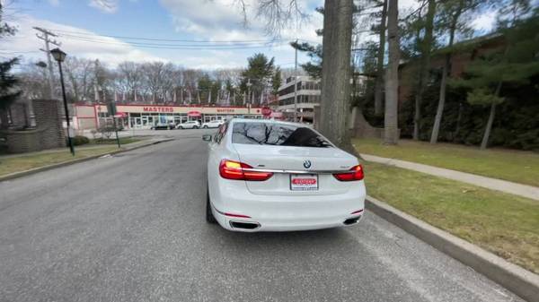 2019 BMW 750i xDrive - - by dealer - vehicle for sale in Great Neck, NY – photo 16