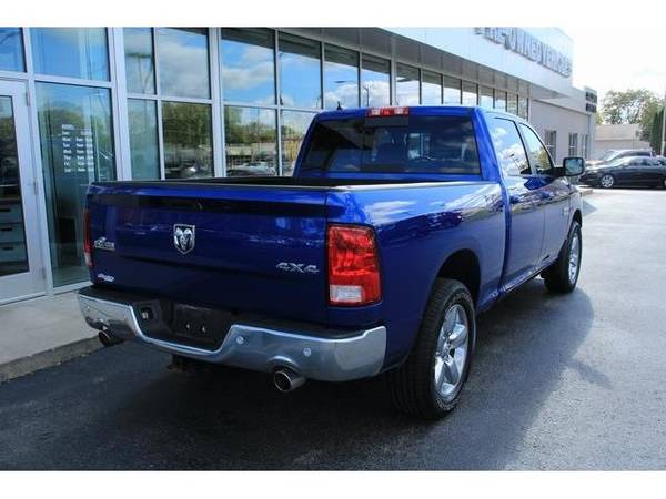 2015 Ram 1500 truck Big Horn Green Bay for sale in Green Bay, WI – photo 4