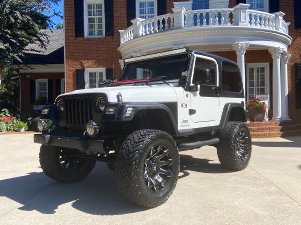 2004 Jeep Wrangler X 4WD - - by dealer - vehicle for sale in Gainesville, GA – photo 3