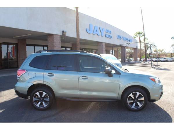 2017 Subaru Forester 2 5i CVT/ONLY 31K MILES/GREAT SELECTION! for sale in Tucson, AZ – photo 2
