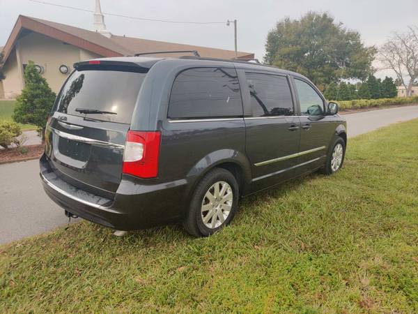 2014 Chrysler Town and Country - cars & trucks - by owner - vehicle... for sale in Hudson, FL – photo 6