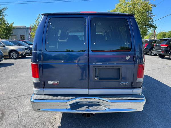 2004 Ford E150 Passenger Chateau Van 3Doors - 1OWNER - LOW MILEAGE for sale in Winchester, Virginia, WV – photo 8