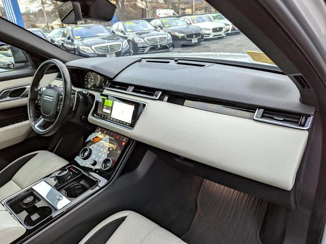 2018 Land Rover Range Rover Velar P380 SE R-Dynamic for sale in Lowell, MA – photo 17