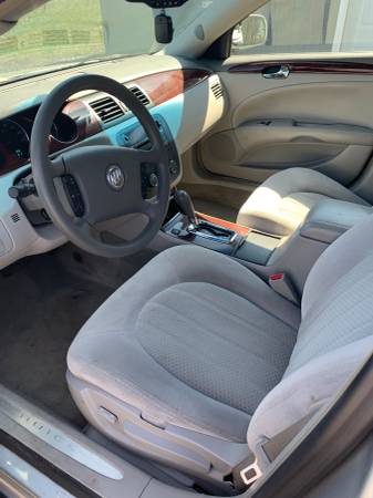 2006 BUICK LUCERNE...SUPER CLEAN-DRIVES LIKE NEW! - cars & trucks -... for sale in East Windsor, MA – photo 5