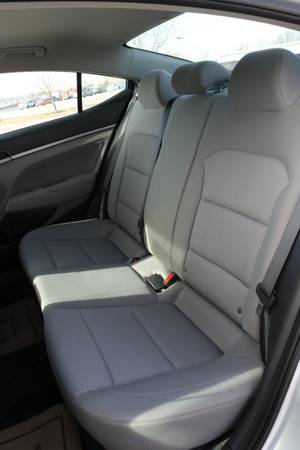 2018 HYUNDAI ELANTRA SEL 52K MILES ONLY - - by for sale in Omaha, NE – photo 18