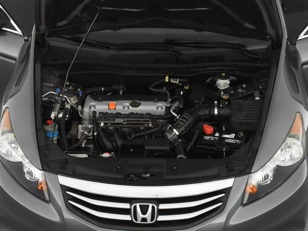 2011 Honda Accord LX-P Sedan 4D sedan Dk. Gray - FINANCE ONLINE for sale in Atlanta, WI – photo 4
