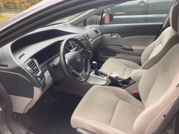 2013 Honda Civic Stick Shift (low miles 37mpg! for sale in Other, NH – photo 5