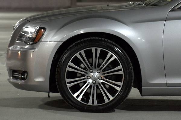 2013 Chrysler 300 4dr Sdn 300S RWD with Rearview auto-dimming mirror... for sale in Santa Clara, CA – photo 13