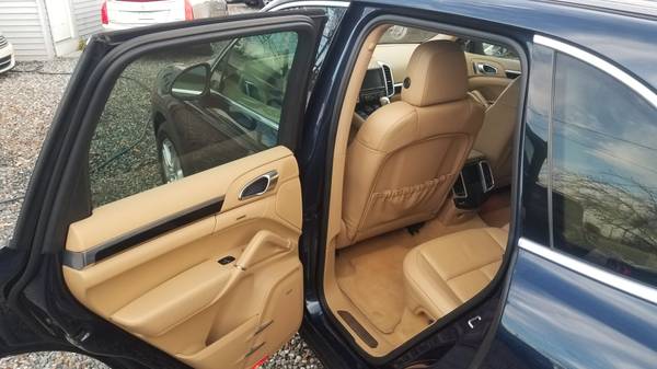 2011 Porshe Cayenne S, Excellent Working Condition, No Issues, Clean for sale in Port Monmouth, NJ – photo 19