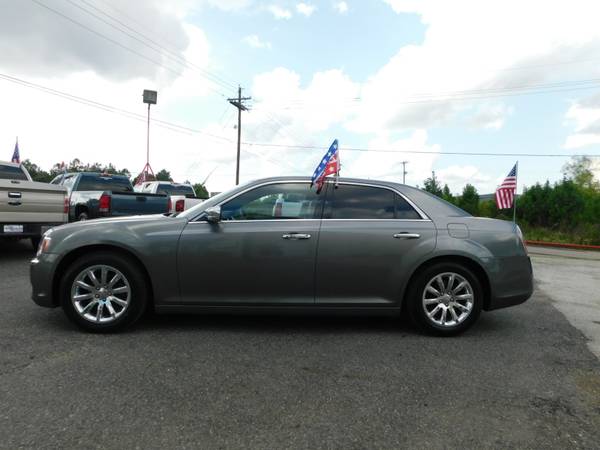 2011 CHRYSLER 300 TOURING ! WELL MAINTAINED ! WE FINANCE!NO CREDIT CK for sale in Longview, TX – photo 4