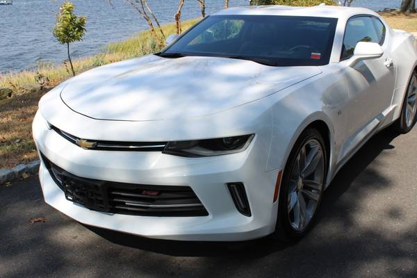 2017 Chevrolet Camaro 2dr Cpe 2LT ONE OWNER NAVIGATION for sale in Great Neck, CT – photo 20
