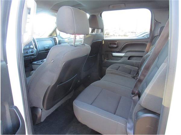 2015 Chevrolet Chevy Silverado 1500 Crew Cab Z71 LT Pickup 4D 5 3/4... for sale in Carson City, NV – photo 5