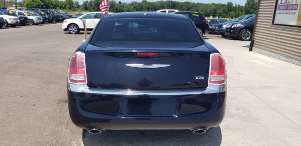 LEATHER 2012 Chrysler 300 4dr Sdn V6 Limited RWD for sale in Chesaning, MI – photo 4