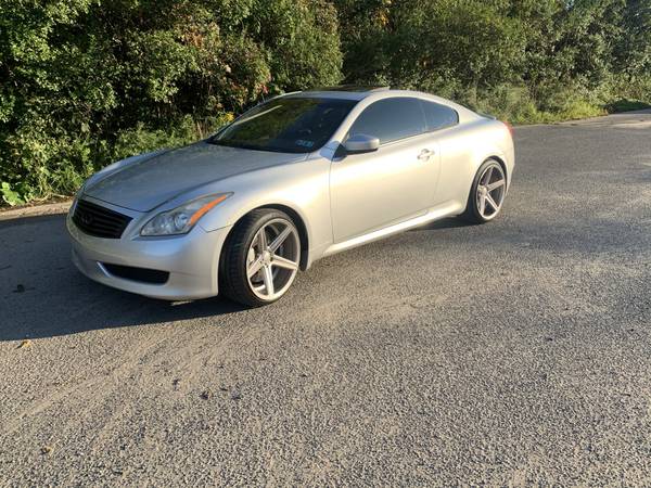 2009 Infiniti G37S - cars & trucks - by owner - vehicle automotive... for sale in East Brunswick, NJ – photo 2