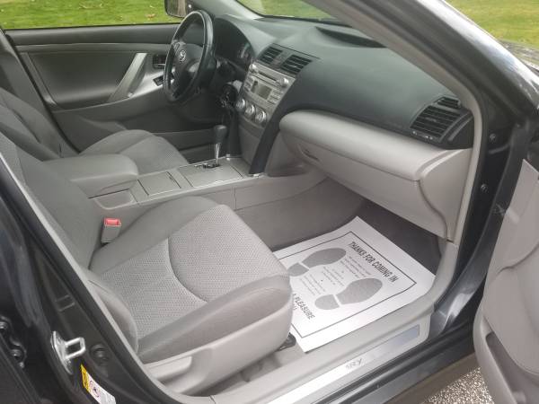 2010 Toyota Camry Se - cars & trucks - by owner - vehicle automotive... for sale in Cleveland, OH – photo 7