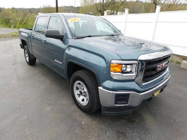 2014 GMC SIERRA 1500 4WD 4 3L V6 AUTOMATIC CREW CAB NICE! - cars & for sale in Barre, VT