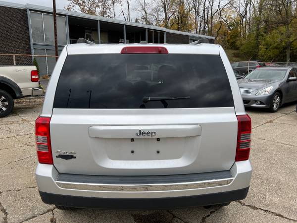 2012 Jeep Patriot 4WD - Silver - 144K Miles - - by for sale in Akron, OH – photo 7