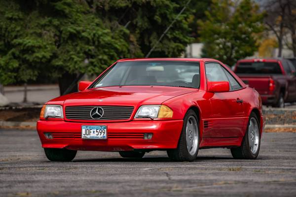 1990 Mercedes Benz SL500 - WOW! - - by dealer for sale in Edina, MN
