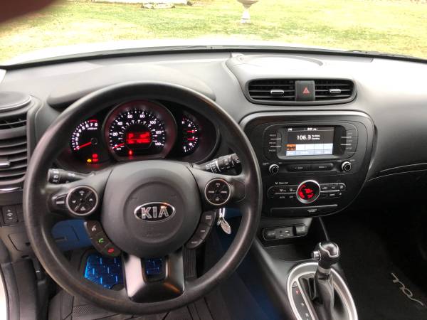 For Sale - '17 Kia Soul - cars & trucks - by owner - vehicle... for sale in Onalaska, WI – photo 14