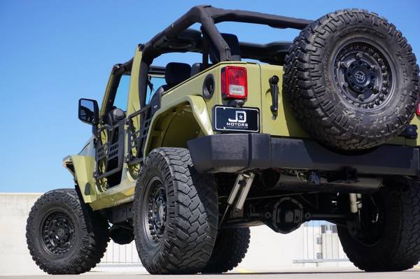 2013 Jeep Wrangler Unlimited Sahara Lifted Custom Convertible for sale in Austin, TX – photo 13