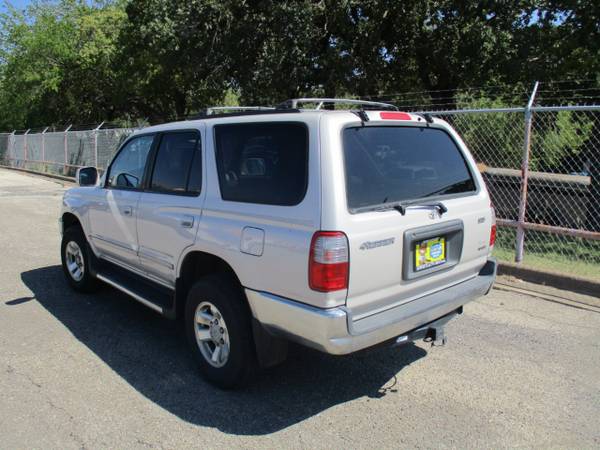 2000 Toyota 4Runner SR5 2WD - - by dealer - vehicle for sale in Weatherford, TX – photo 7