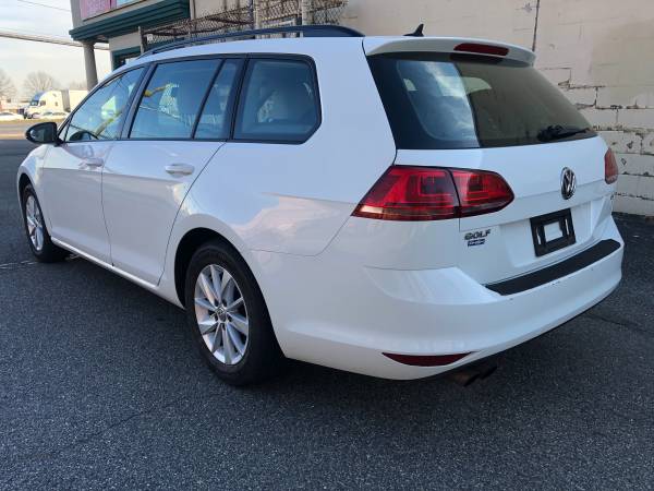 2015 VW GOLF 4DR TSI WAGON, RARE! SO GLEAN! RUNS GREAT!! W/SNOW... for sale in Melville, NY – photo 3