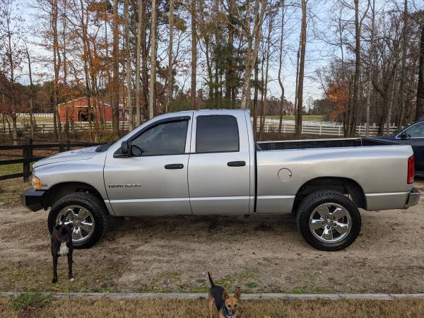 2005 Dodge Ram 1500 4X4 (Price Reduced) - cars & trucks - by owner -... for sale in Wendell, NC – photo 4