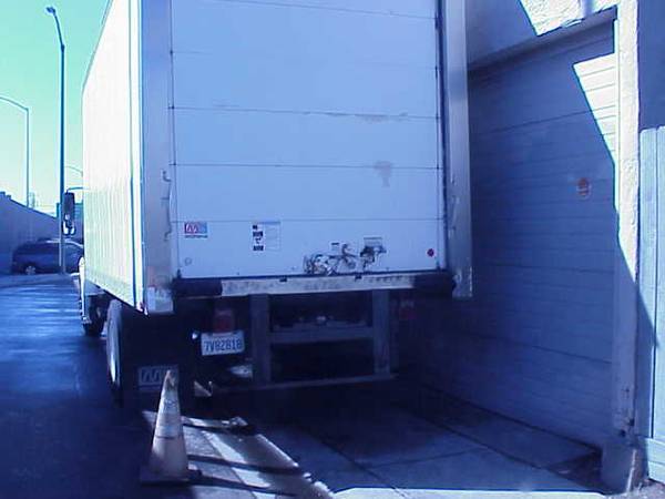REFRIGERATOR Truck Intern'l 4300 for sale in Oakland, CA – photo 11