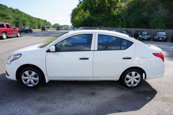 2016 Nissan Versa 1.6 S 5M - ALL CREDIT WELCOME! for sale in Roanoke, VA – photo 3