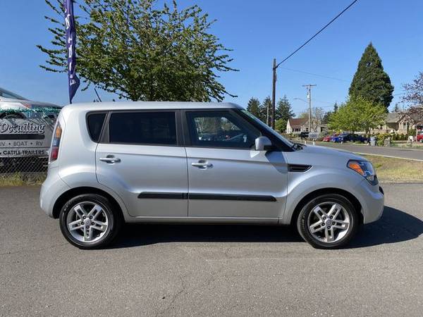 2011 Kia Soul Sport Wagon 4D - - by dealer - vehicle for sale in Dallas, OR – photo 3