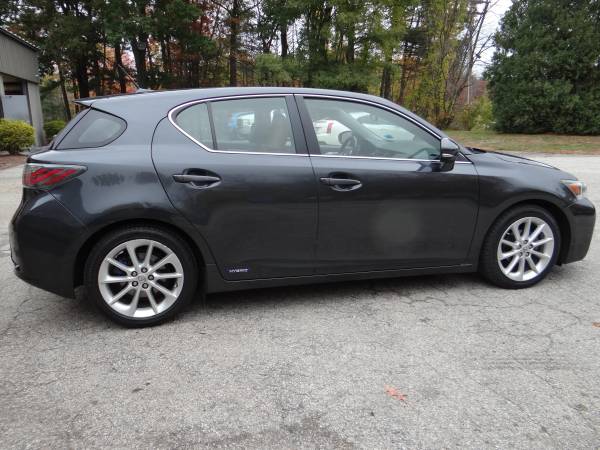 2011 Lexus CT200H Hybrid- 45+MPH CT 200H - Prius - cars & trucks -... for sale in Londonderry, ME – photo 8