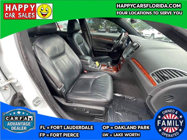 2012 Chrysler 300 4dr Sdn V6 Limited RWD - - by dealer for sale in Fort Lauderdale, FL – photo 17