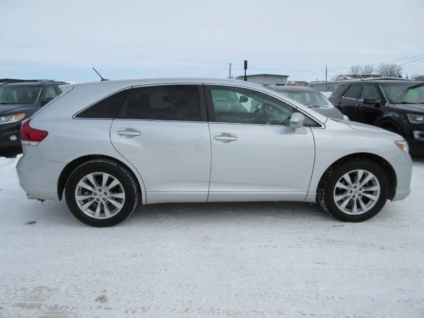 2014 Toyota Venza LE I4 AWD - - by dealer - vehicle for sale in Moorhead, ND – photo 8