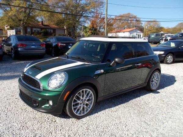 2013 MINI COOPER S, Accident free, local, low miles, BEAUTIFUL -... for sale in Spartanburg, SC
