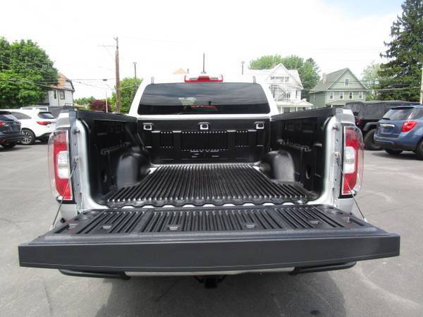 2015 GMC CANYON SLE 4WD - NAVIGATION - BACK UP CAM - NEW TIRES for sale in Scranton, PA – photo 17
