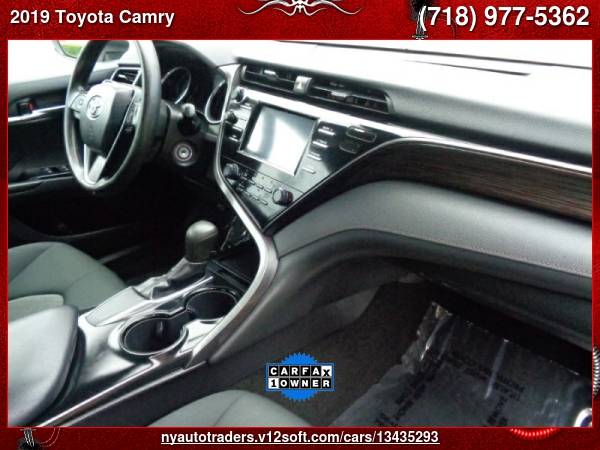 2019 Toyota Camry SE Auto (Natl) - cars & trucks - by dealer -... for sale in Valley Stream, NY – photo 17