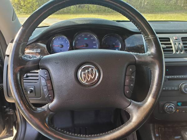 2007 Buick Lucerne V-8, Black on Black!!!! - cars & trucks - by... for sale in Mount Prospect, IL – photo 9