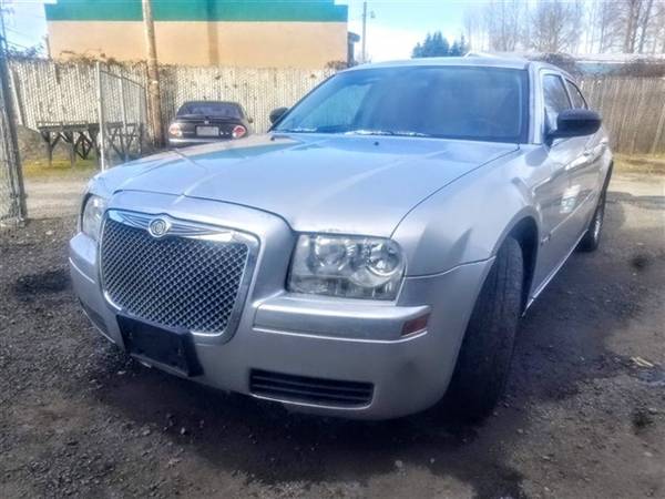 2005 Chrysler 300 Series ~!BUY HERE, PAY HERE!~ for sale in Longview, WA – photo 2