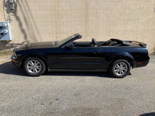 2006 Ford Mustang convertible, black on black on black, no for sale in Peabody, MA – photo 6