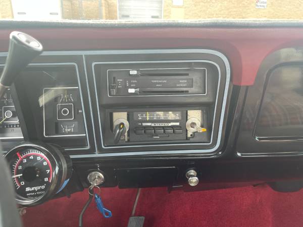 1977 Ford F100 Custom Reg Cab - - by dealer - vehicle for sale in Blaine, MN – photo 18