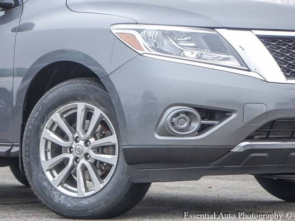 2015 Nissan Pathfinder S - cars & trucks - by dealer - vehicle... for sale in Oak Lawn, IL – photo 3