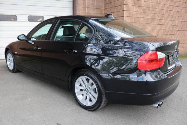 2007 BMW 328xi - 2 Owner - Clean Car Fax - All Wheel Drive - Clean for sale in Danbury, NY – photo 3