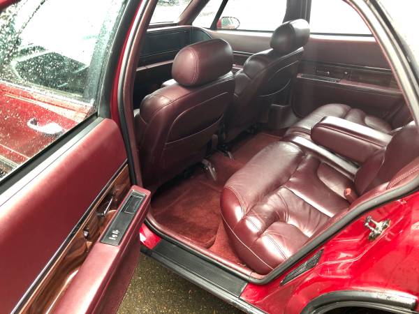 💥BEAUTIFUL 1995 Buick LeSabre Custom 6-SEATER💥 for sale in Salem, OR – photo 11