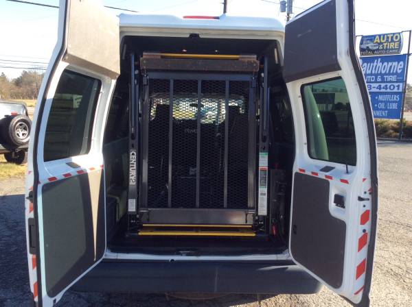 2012 Ford E150 High-Roof Wheelchair Van! ONLY 21K! MUST SEE! for sale in Ashland, VA – photo 15